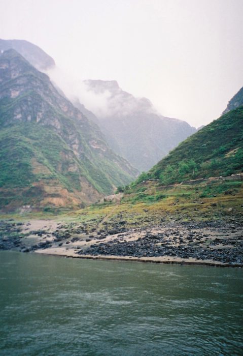 053 - Yangzi - Wuxia Gorge.jpg