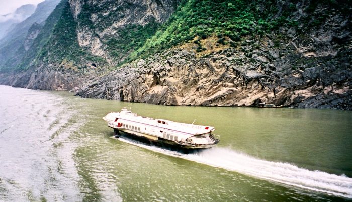 055 - Yangzi - The Local Riverboat.jpg