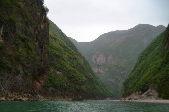 20 - Lesser 3 Gorges - Xian Sanxia.jpg