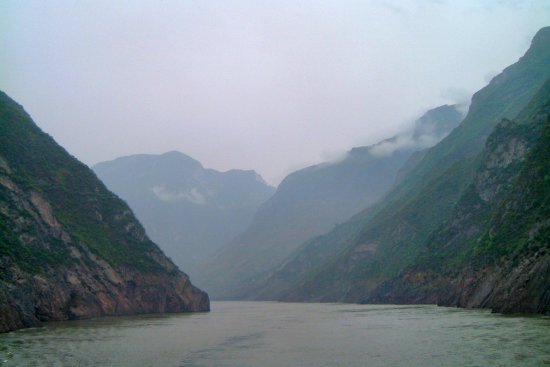27 - Wuxia Gorge.jpg
