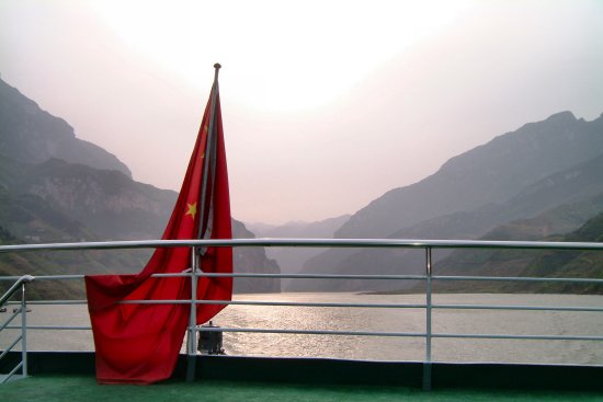 35 - Leaving the Xiling Gorge.jpg