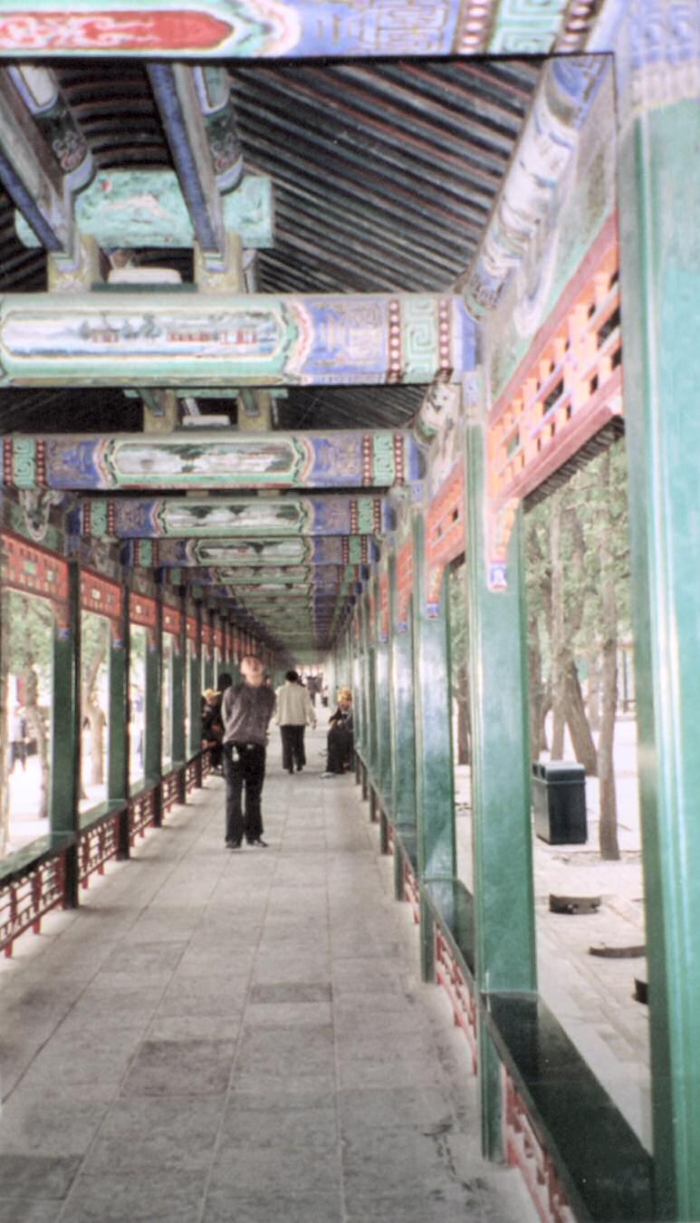 29 - Summer_Walkway.jpg